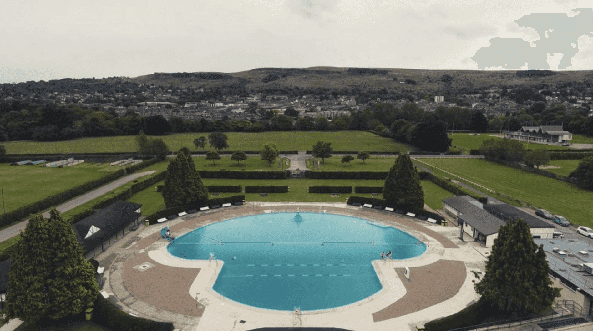 25 lidos & outdoor pools near me
